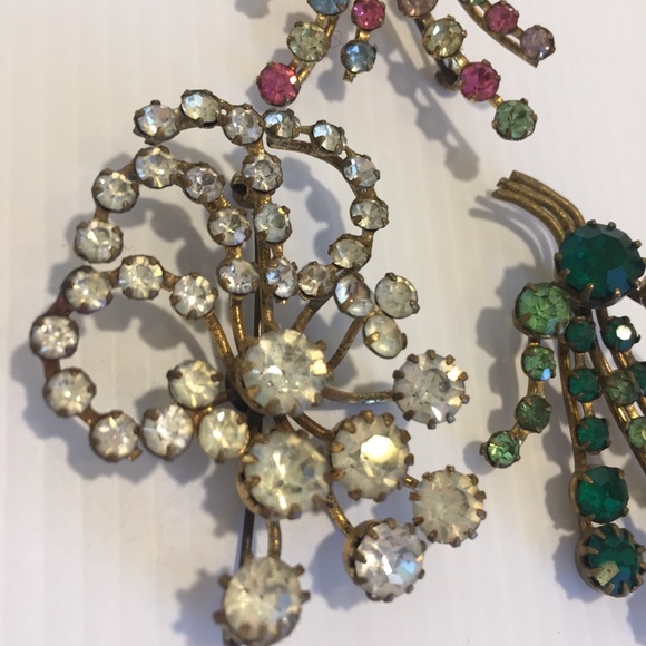 VINTAGE BROOCHES X 3  gold tone circa 1950s - Picture 12 of 14